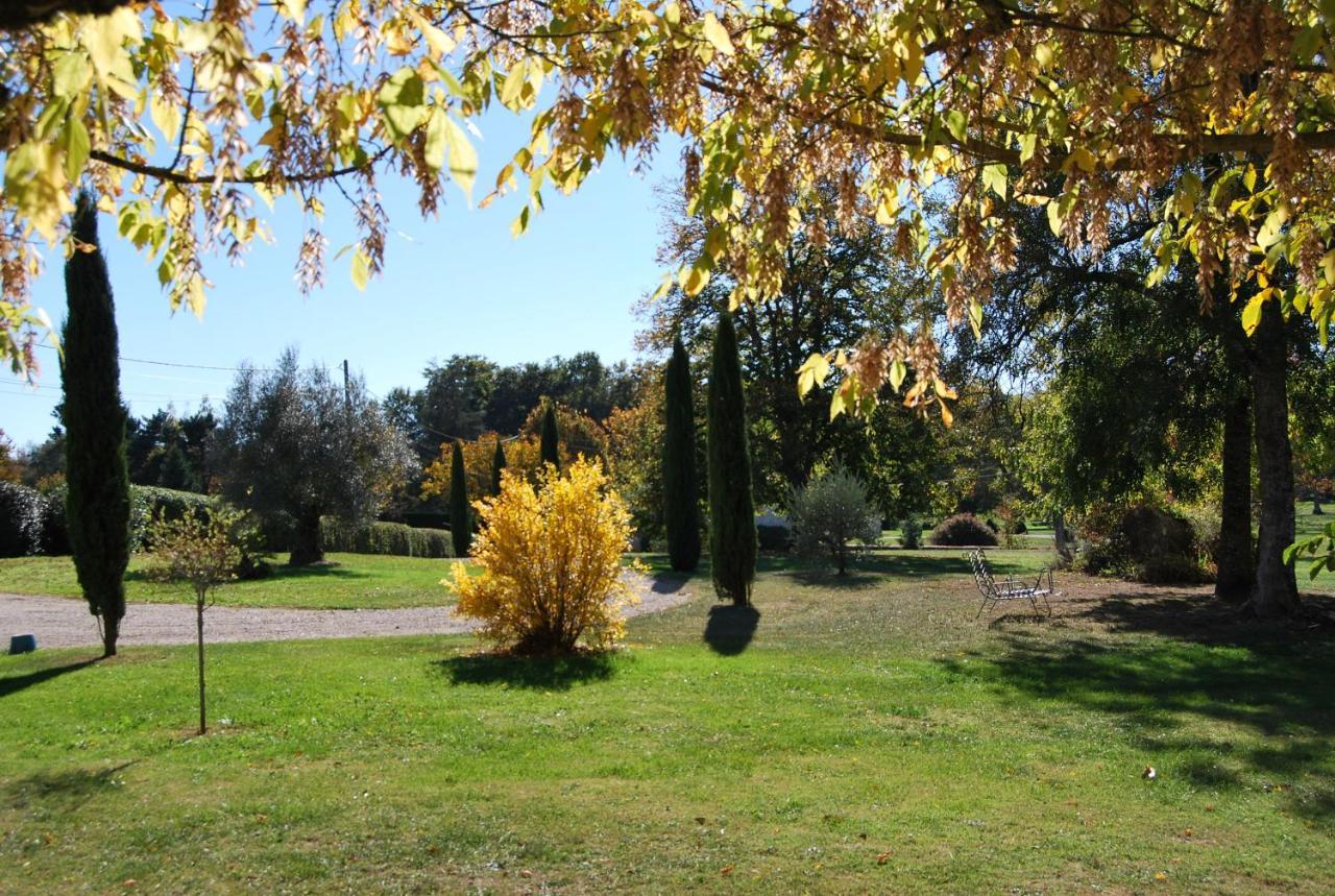 Domaine La Bastide Bed & Breakfast Cleyrac Exterior photo